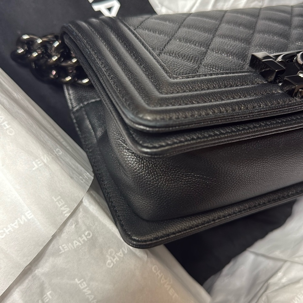 EUC RARE Chanel Small So Black Caviar Boy Quilted Leather Bag CC GORGEOUS!! - Picture 14 of 15